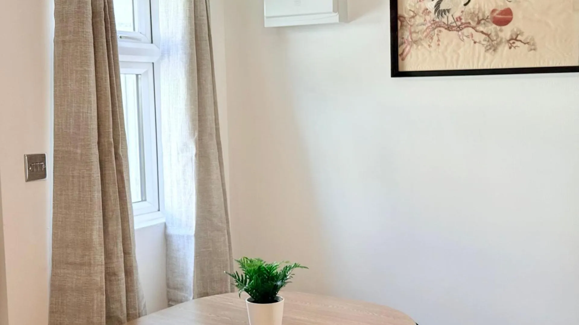 Fountain House And Bell House Apartment Dagenham